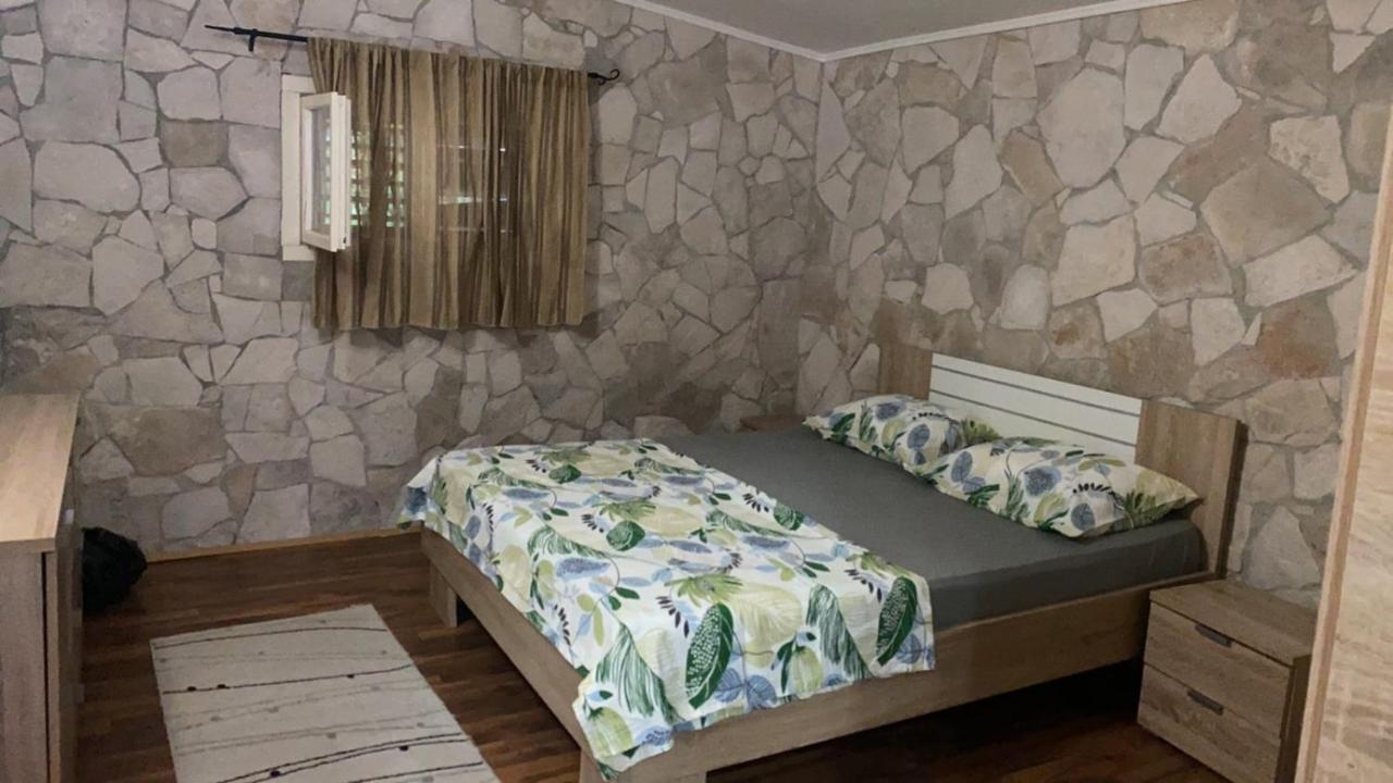 Alisa Sea View Apartment Prcanj Котор Екстериор снимка