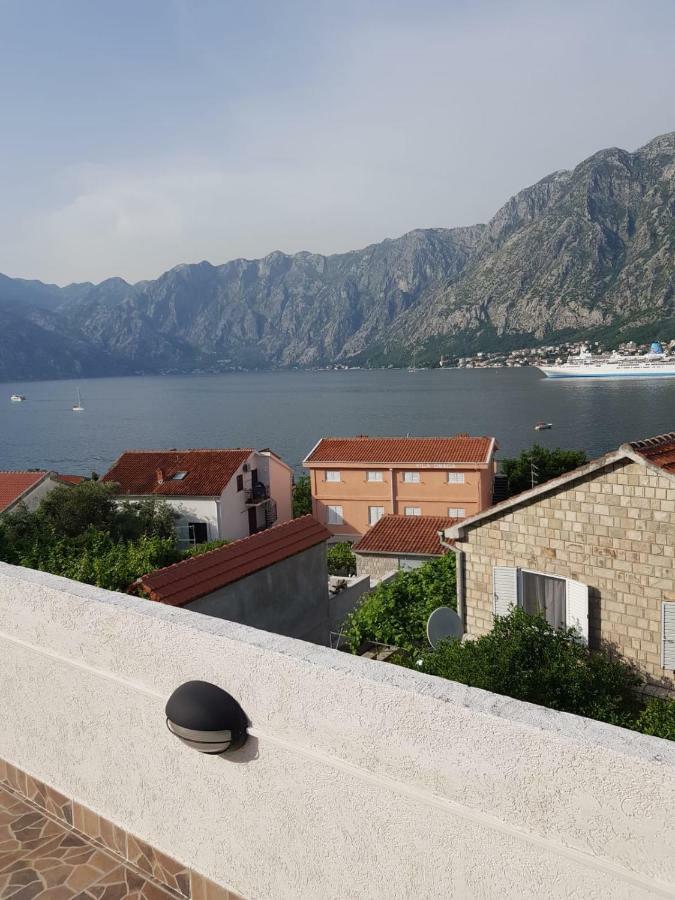 Alisa Sea View Apartment Prcanj Котор Екстериор снимка
